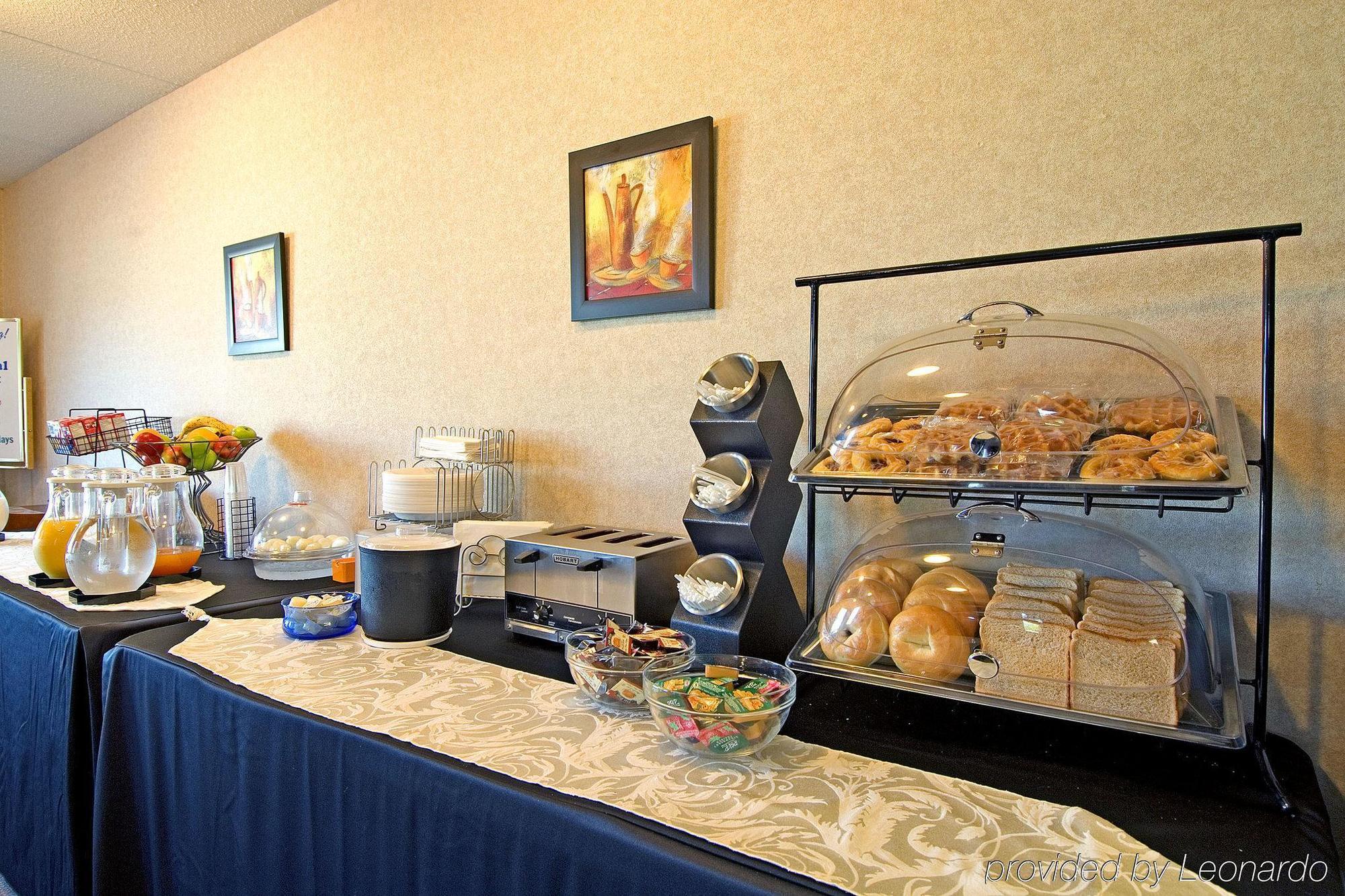 โรงแรมคอมฟอร์ต อินน์ แชตแฮม Chatham-Kent ร้านอาหาร รูปภาพ